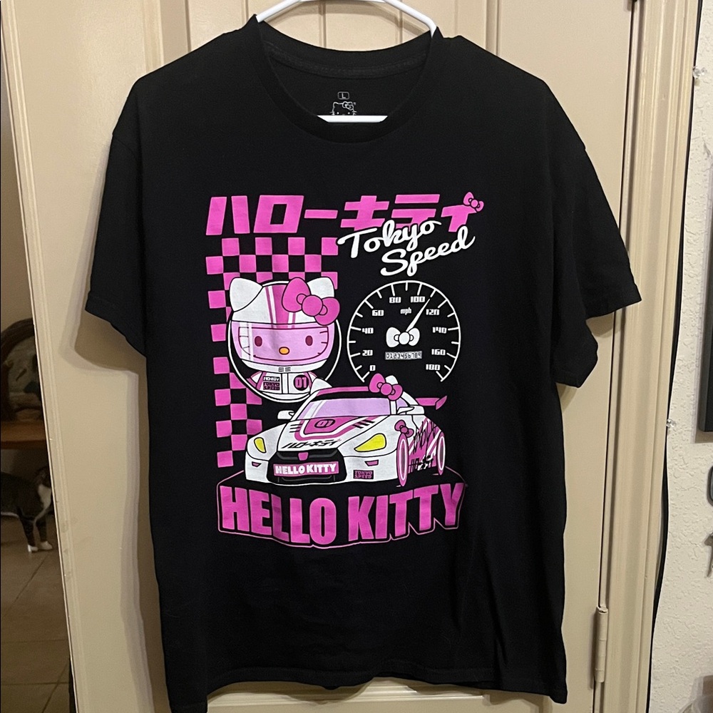 Hello Kitty Tokyo Speed Racing Large Shirt - Picture 3 of 4